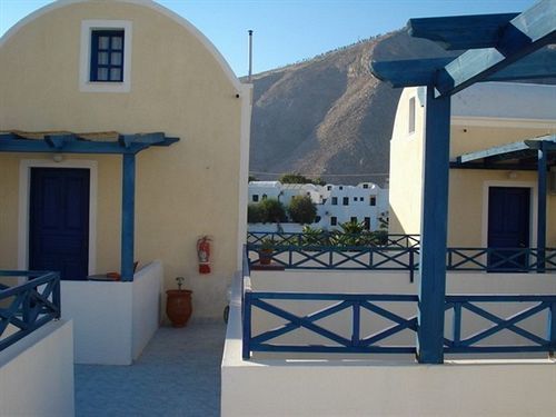 Villa Spyros Santorini เปริสซา ภายนอก รูปภาพ